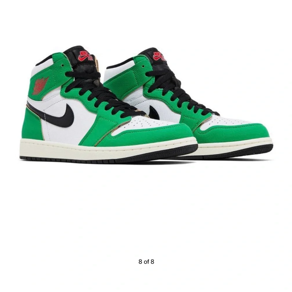 Nike High-Top Sneakers in Green, White, and Black - Picture 4 of 9